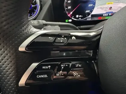 Photo 13 Mercedes GLA 250 e Hybrid EQ AMG Line