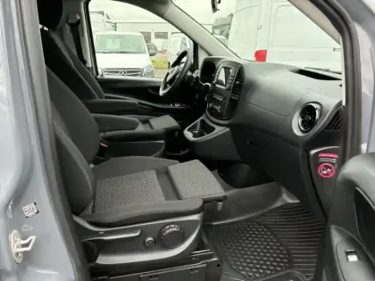 Photo 11 Mercedes Vito 119 CDI 4x4 Mixto Long 190ch