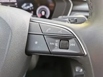 Photo 22 Audi A4 40 TFSI Avus 2.0 204 ch S-tron