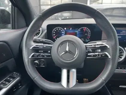 Photo 14 Mercedes GLA 250 e Hybrid EQ AMG Line