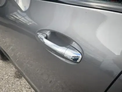 Photo 8 Mercedes GLA 250 e Hybrid EQ AMG Line