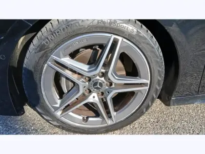 Photo 8 Mercedes Classe A 180 AMG Line