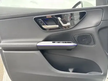 Photo 18 Mercedes Classe GLC GLC 300 e  Hybrid EQ 4MATIC AM