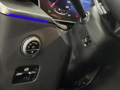 Photo 18 Mercedes Classe GLC GLC 300 e  Hybrid EQ 4MATIC AM