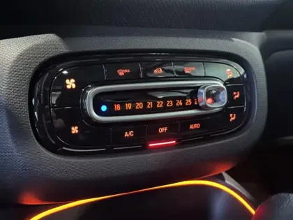 Photo 14 Smart Fortwo Gén. IV Ph1 prime 3