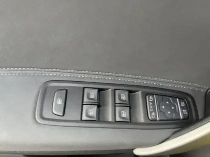 Photo 10 Mercedes CLA 160 d /PROGRESSIVE /BVA / 5 PL