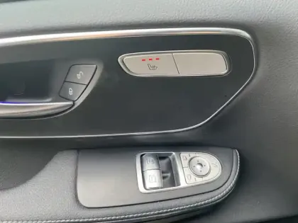 Photo 16 Mercedes CLA 300d / 4MATIC / 8 Places / Ext