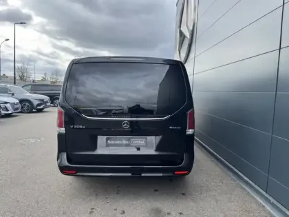 Photo 10 Mercedes CLA 300d / 4MATIC / 8 Places / Ext