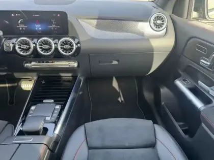 Photo 31 Mercedes GLA 250 e AMG Line