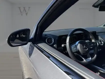 Photo 11 Mercedes GLA 250 e AMG Line