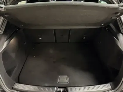 Photo 9 Mercedes Classe A 200 d AMG Line