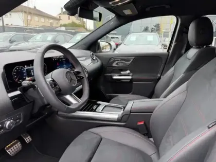 Photo 38 Mercedes GLA  200 d AMG Line