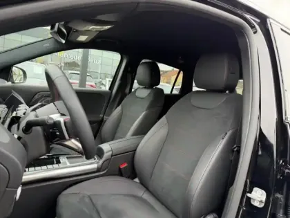 Photo 41 Mercedes GLA  200 d AMG Line