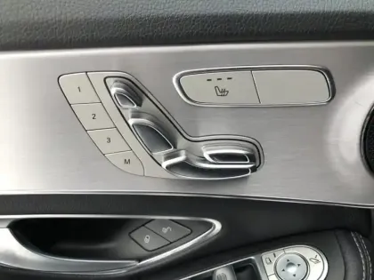 Photo 18 Mercedes Classe C C 220 d Break Sportline