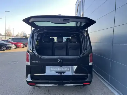 Photo 16 Mercedes CLA 300d / AVANTGARDE / Extra-long