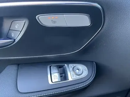 Photo 11 Mercedes CLA 300d / AVANTGARDE / Extra-long