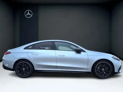 Photo 5 Mercedes CLA  220 AMG Line