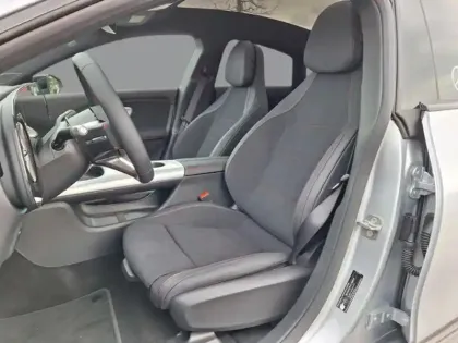 Photo 19 Mercedes CLA  220 AMG Line