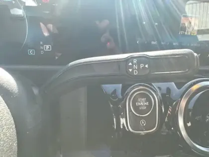 Photo 17 Mercedes CLA  180 d Coupé AMG Line