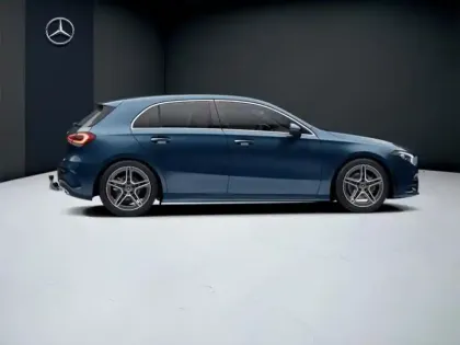 Photo 17 Mercedes Classe A 180 d AMG Line