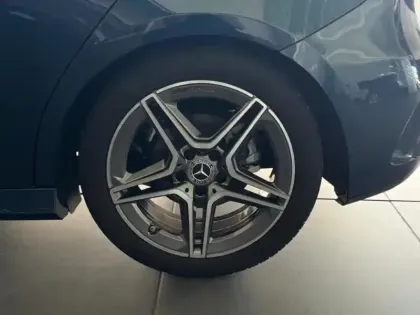 Photo 28 Mercedes Classe A Gén. IV (W177) Ph2 AMG Line 5