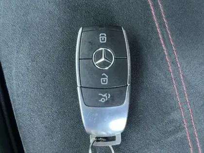 Photo 10 Mercedes GLA 250 e Hybrid EQ AMG Line