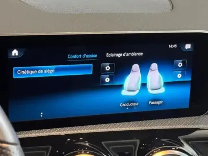 Photo 18 Mercedes CLA  200 d Coupé AMG Line