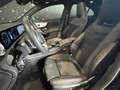 Photo 23 Mercedes CLA  200 d Coupé AMG Line