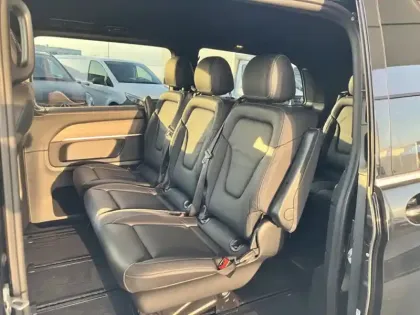 Photo 10 Mercedes CLA V 300 d AVANTGARDE Extra long