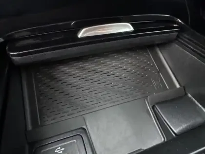 Photo 17 Mercedes Classe A 250 e Hybrid EQ AMG Line