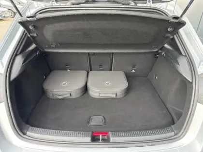 Photo 9 Mercedes Classe A 250 e Hybrid EQ AMG Line