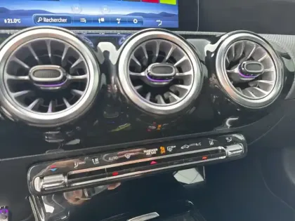 Photo 13 Mercedes Classe A 250 e Hybrid EQ AMG Line