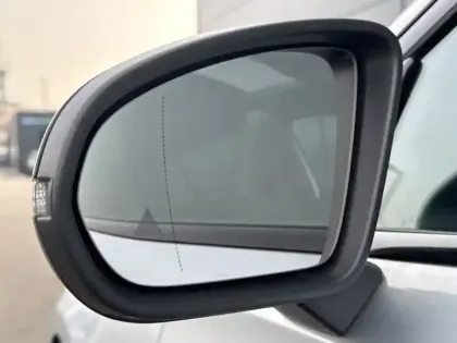 Photo 20 Mercedes Classe A 250 e Hybrid EQ AMG Line