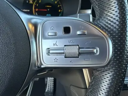 Photo 17 Mercedes Classe GLC GLC 300e 4MATIC Coupé AMG Line