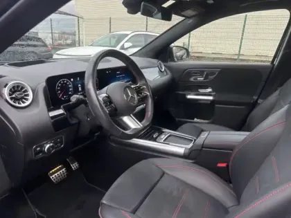 Photo 21 Mercedes GLA 220 d 4MATIC AMG Line