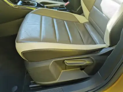 Photo 11 Volkswagen T-roc Carat 1.5 TSI 150 ch DSG7