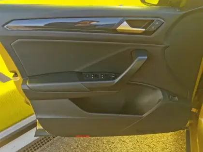 Photo 17 Volkswagen T-roc Carat 1.5 TSI 150 ch DSG7