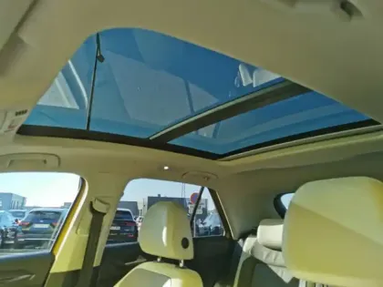 Photo 16 Volkswagen T-roc Carat 1.5 TSI 150 ch DSG7