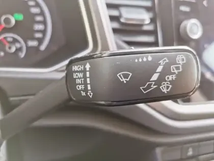 Photo 14 Volkswagen T-roc Lounge 4Motion 2.0 TDI 150 ch 