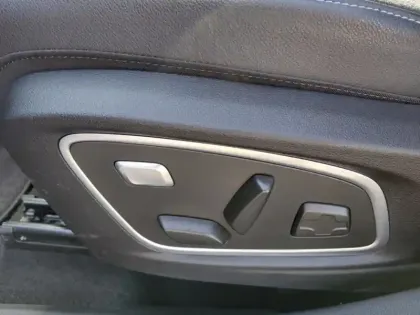 Photo 15 Renault Austral 1.2 Hybrid 200 Iconic Esprit A