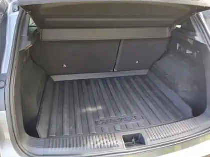 Photo 9 Renault Austral 1.2 Hybrid 200 Iconic Esprit A