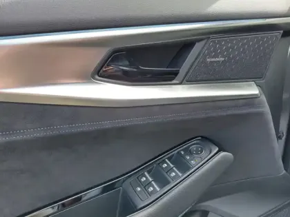 Photo 14 Renault Austral 1.2 Hybrid 200 Iconic Esprit A