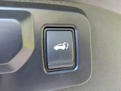 Photo 17 Renault Austral 1.2 Hybrid 200 Iconic Esprit A