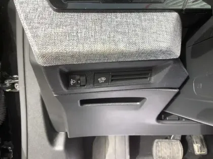 Photo 25 Peugeot 3008 Nouveau Hybrid 136 e-DCS6 Allure