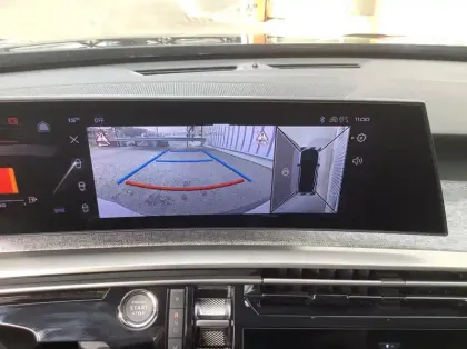 Photo 18 Peugeot 3008 Nouveau Hybrid 136 e-DCS6 Allure