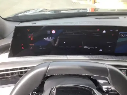 Photo 13 Peugeot 3008 Nouveau Hybrid 136 e-DCS6 Allure