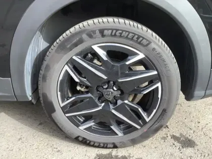 Photo 8 Peugeot 3008 Nouveau Hybrid 136 e-DCS6 Allure