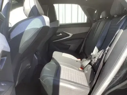 Photo 11 Peugeot 3008 Nouveau Hybrid 136 e-DCS6 Allure