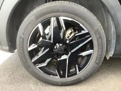 Photo 8 Peugeot 3008 Nouveau Hybrid 136 e-DCS6 Allure