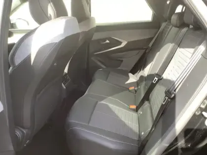 Photo 11 Peugeot 3008 Nouveau Hybrid 136 e-DCS6 Allure